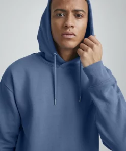 Solid Sweat à Capuche - Quiet Harbor -Élégance Boutique 0c602f231d3545348eeb6db6f9c29aff