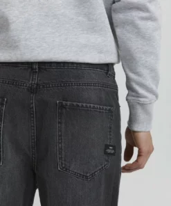 Solid Jean Droit - Black Vintage Denim -Élégance Boutique 0c712af1d389428994471179acd2862b