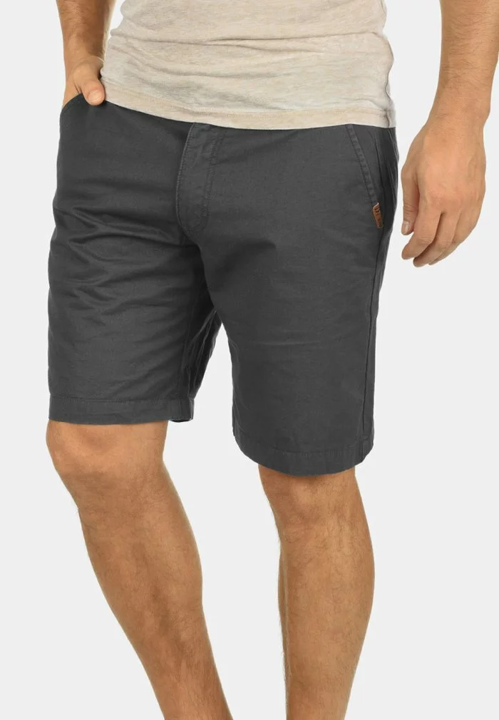 Solid SDTHEMENT - Short - Dark Grey 1 Solid SDTHEMENT - Short - Dark Grey