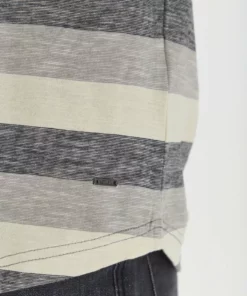 Solid SDTHICCO - T-shirt Imprimé - Black 11 Solid SDTHICCO - T-shirt Imprimé - Black -Élégance Boutique 164d98ec8850453c9e8090aeae90c74b