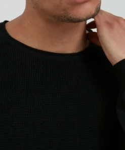 Solid SDTASH 0 - Pullover - Black 9 Solid SDTASH 0 - Pullover - Black -Élégance Boutique 1992b785718048b9a5ccb236e24e3b91