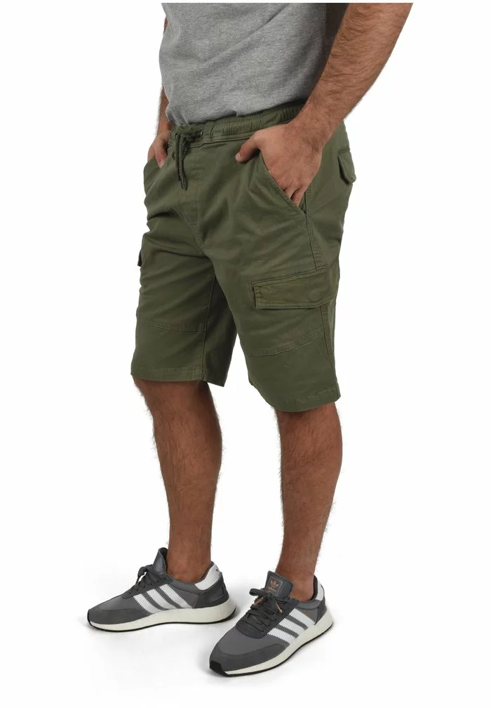 Solid HENIK - Short - Dusty Olive 1 Solid HENIK - Short - Dusty Olive