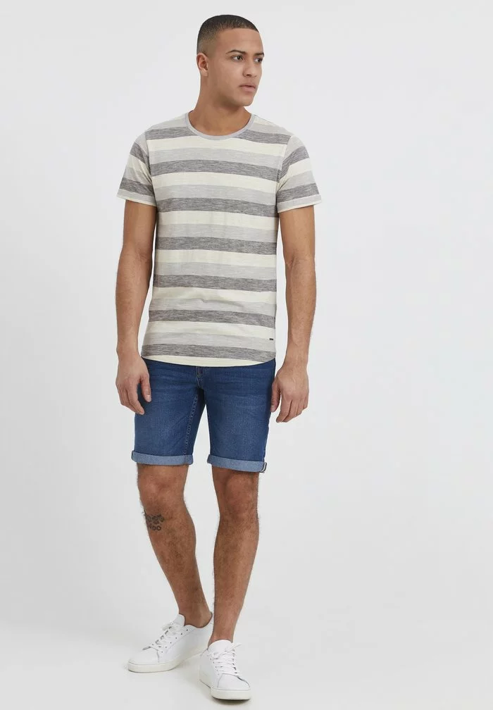 Solid SDMOYAT - Short En Jean - Middle Blue Denim 2 Solid SDMOYAT - Short En Jean - Middle Blue Denim – Image 2