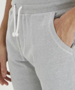 Solid SDTOLJAN - Short - Light Grey -Élégance Boutique 2145b58677064796943c3e5bded932a4