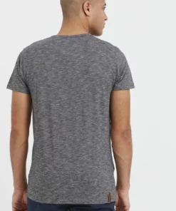 Solid SDSIGOS - T-shirt Basique - Black 8 Solid SDSIGOS - T-shirt Basique - Black -Élégance Boutique 2a3ff74d4ba9482cb421bbae93af2278