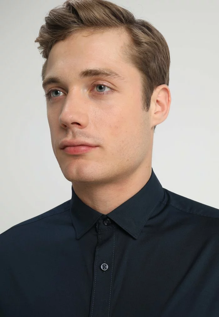 Solid SDTYLER LS 21103247 - Chemise Classique - Insignia 4 Solid SDTYLER LS 21103247 - Chemise Classique - Insignia – Image 4