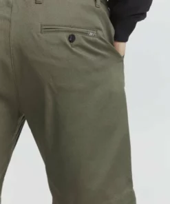 Solid SDFRED STRUCTURE SHO - Short - Dusty Olive -Élégance Boutique 47ab0e928a824b24916737a5fafd2765