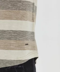 Solid SDTHICCO - T-shirt Imprimé - Dusty Olive -Élégance Boutique 54a50022bc544d79a02372287f10176c