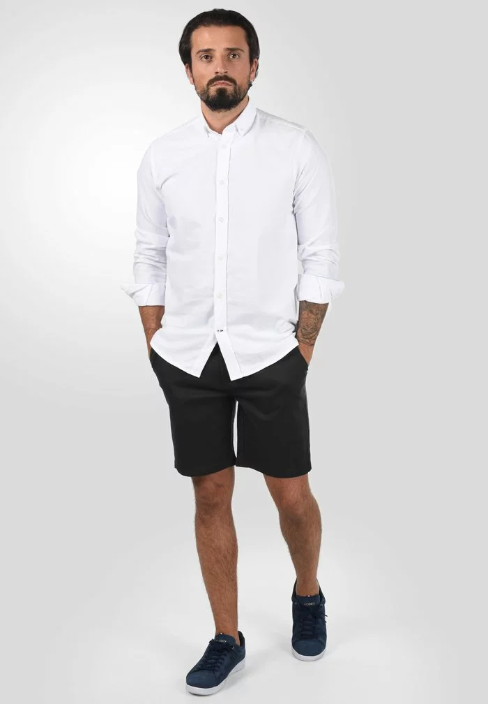 Solid RAVI - Short - Black 2 Solid RAVI - Short - Black – Image 2