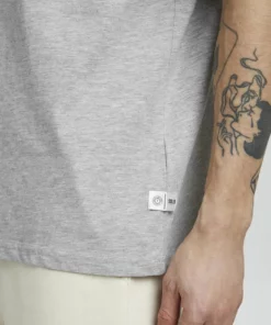 Solid T-shirt Imprimé - Light Grey Melange 10 Solid T-shirt Imprimé - Light Grey Melange -Élégance Boutique 6a79695bf54f4f768cc397b18de7a5ed