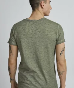 Solid CONLEY - T-shirt Imprimé - Climbing Ivy 8 Solid CONLEY - T-shirt Imprimé - Climbing Ivy -Élégance Boutique 6b531ca7f22d4a29bee69c2d362e20c7