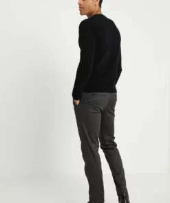 Solid SDSTRUAN - Pullover - Black 7 Solid SDSTRUAN - Pullover - Black -Élégance Boutique 727af9756a9b44c886485d36e214e848