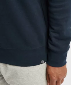 Solid SDTEMET - Sweatshirt - Insignia Blue 10 Solid SDTEMET - Sweatshirt - Insignia Blue -Élégance Boutique 76e9b7458a2847ee8059cdcc641ce4c5