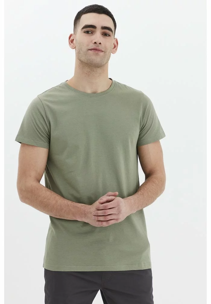 Solid SDPEKO - T-shirt Basique - Hedge Green 1 Solid SDPEKO - T-shirt Basique - Hedge Green