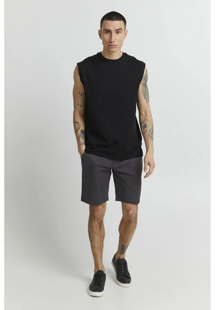 Solid Débardeur - True Black 2 Solid Débardeur - True Black – Image 2