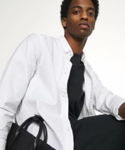 Solid REVEL - T-shirt Imprimé - Black -Élégance Boutique 7c10eaf90e71492e9f46ce5b293ea405