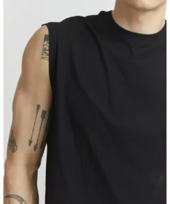 Solid Débardeur - True Black 7 Solid Débardeur - True Black -Élégance Boutique 7e0213e460164a45bc78b2a4e0be80a6