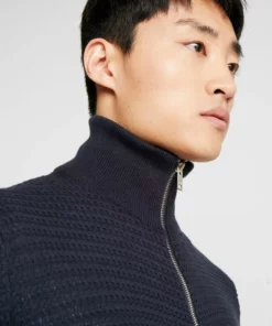 Solid SHAD ZIP - Gilet - Insignia -Élégance Boutique 96a89eaff2054d3ba2d179a427c7c8dd