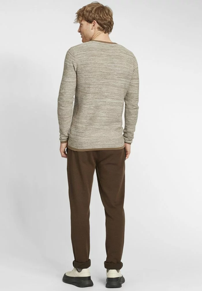 Solid SDMINK - Pullover - Shitake 3 Solid SDMINK - Pullover - Shitake – Image 3