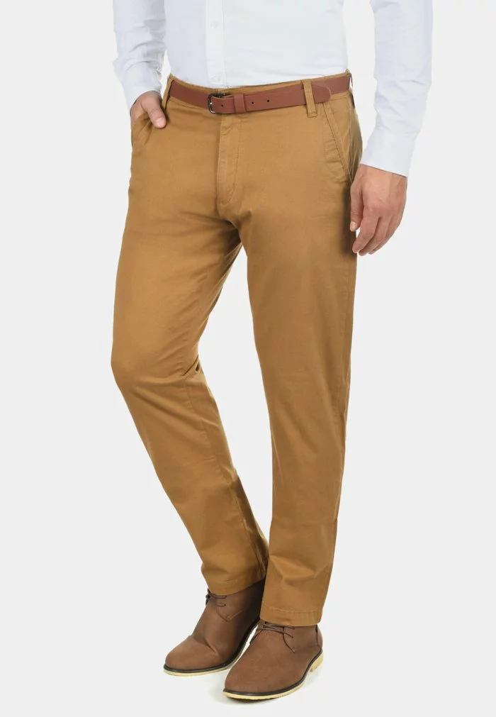 Solid SDMACHICO - Chino - Light Brown 1 Solid SDMACHICO - Chino - Light Brown