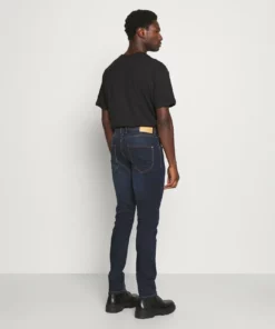 Solid SDTULIO JOY HYBRID 21105840 - Jean Droit - Dark Blue Denim 8 Solid SDTULIO JOY HYBRID 21105840 - Jean Droit - Dark Blue Denim -Élégance Boutique b213631ffbbf464dbbc1ac2802d16265