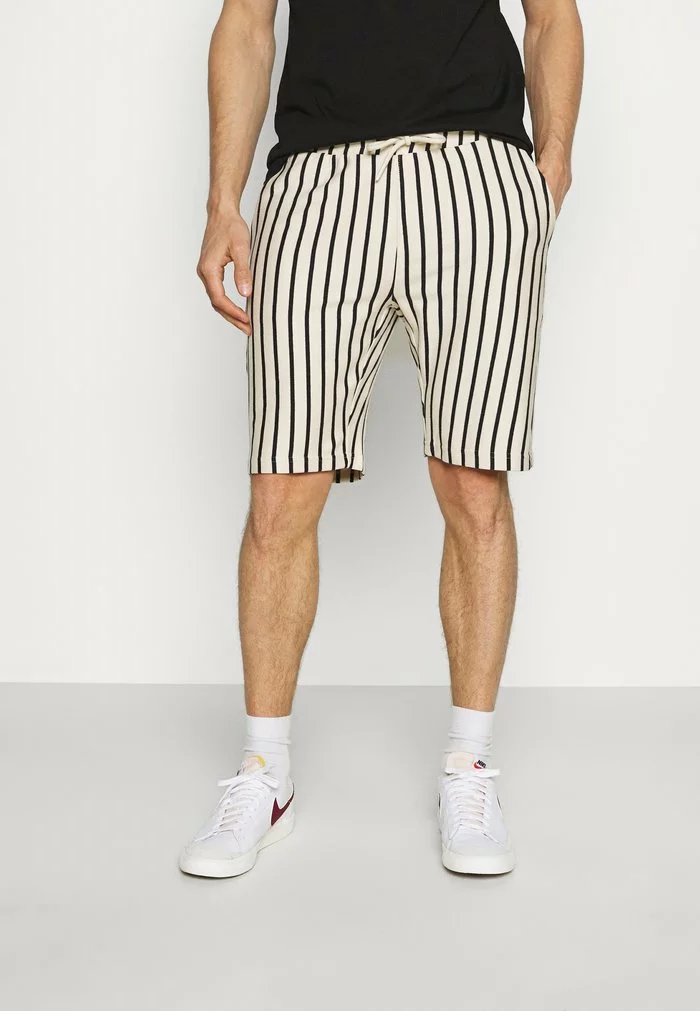 Solid STEVE - Short - Insignia Blue 1 Solid STEVE - Short - Insignia Blue