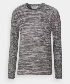 Solid ONECK - Pullover - Black -Élégance Boutique b9253af4b6b84f129286ed1057b768ba