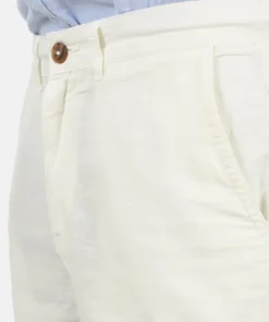 Solid LORAS - Short - Off White 10 Solid LORAS - Short - Off White -Élégance Boutique bb8ce2c1c7ac4fcf9f0da3b5a9e90b59