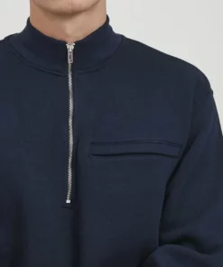 Solid SDVAGN 21106659 - Sweatshirt - Insignia Blue 11 Solid SDVAGN 21106659 - Sweatshirt - Insignia Blue -Élégance Boutique d6b20aa8c0e44605b405c87184f6f525