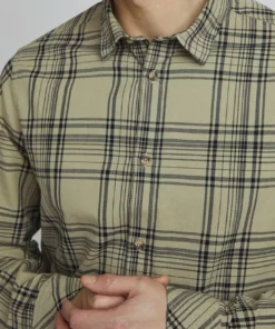 Solid Chemise - Tea -Élégance Boutique dc053daeb2284df5b3ccd0539d8efce6