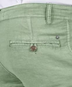 Solid SDSHORTS - Short - Hedge Gree -Élégance Boutique e48b74e7e91a4957876e6f2d7d447294