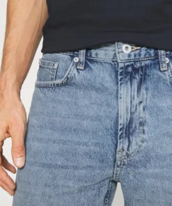 Solid DYLAN - Short En Jean - Middle Blue Denim -Élégance Boutique e5e7b43f0c174db8bda3a3f73f5ec4c4