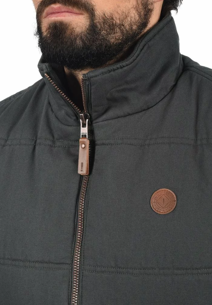 Solid SDFREDOLIN - Veste Sans Manches - Forged Iron 4 Solid SDFREDOLIN - Veste Sans Manches - Forged Iron – Image 4