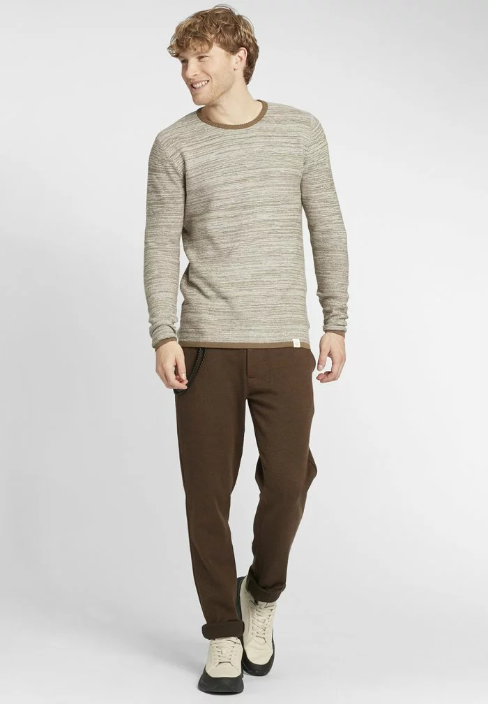 Solid SDMINK - Pullover - Shitake 2 Solid SDMINK - Pullover - Shitake – Image 2