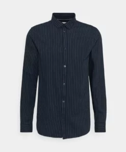 Solid VALLEN SHIRT - Chemise - Insignia Blue -Élégance Boutique f0e9899fe5e44c9781dbce126fa1aeb8