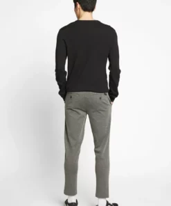 Solid PANTS DAVE BARRO - Pantalon Classique - Dark Grey 7 Solid PANTS DAVE BARRO - Pantalon Classique - Dark Grey -Élégance Boutique f4a0c9f2195c4aa19e94c87583065b27