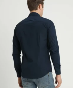 Solid SDTYLER LS 21103247 - Chemise Classique - Insignia 8 Solid SDTYLER LS 21103247 - Chemise Classique - Insignia -Élégance Boutique fc4ba509284044d48286d33dd79d78d0