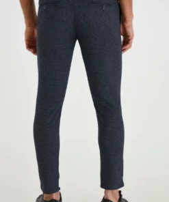 Solid TRAVIS - Pantalon Classique - Insignia B 8 Solid TRAVIS - Pantalon Classique - Insignia B -Élégance Boutique fdda7faec4f342319764f70a83b783fa